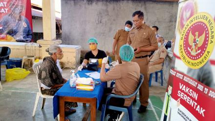 Vaksin Booster, 94 Orang terima Vaksin di Desa Gobleg
